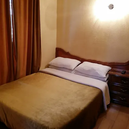 Du Metro Hotel